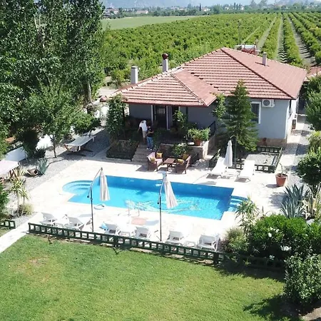 Σπίτι διακοπών Outstanding House With Orchard And Private Pool In Ortaca, Mugla *