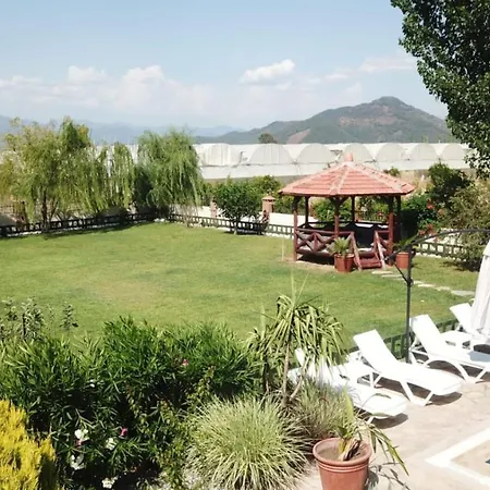 Dom wakacyjny Outstanding House With Orchard And Private Pool In Ortaca, Mugla *